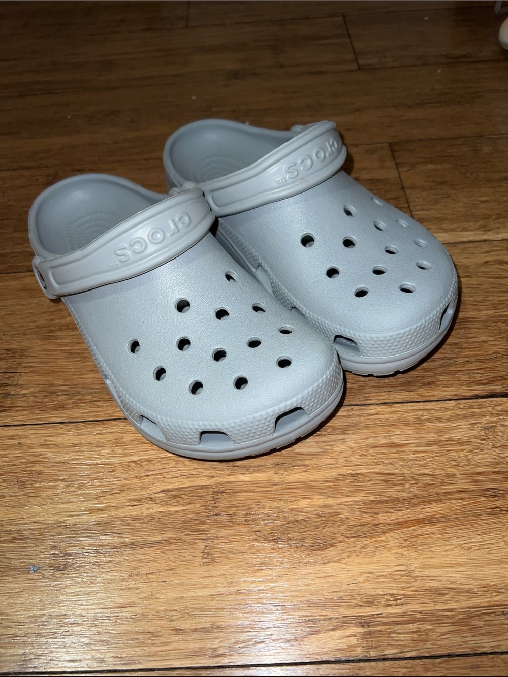 Women’s gray crocs